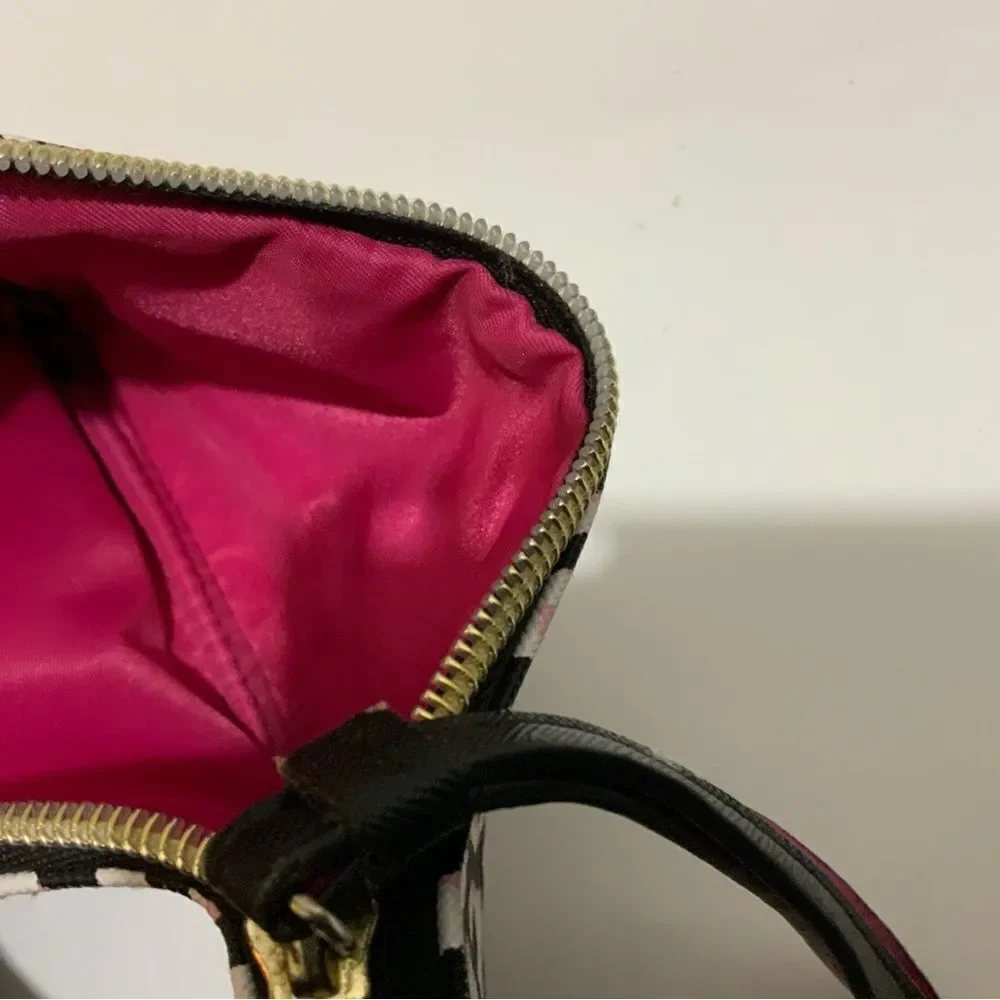 New Victoria’s Secret leopard Mini Cosmetics/ Coin Bag
